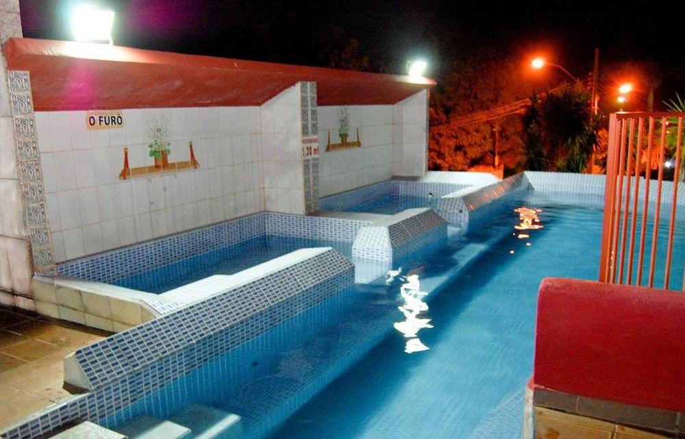 Hotel Bica Pau 2*
