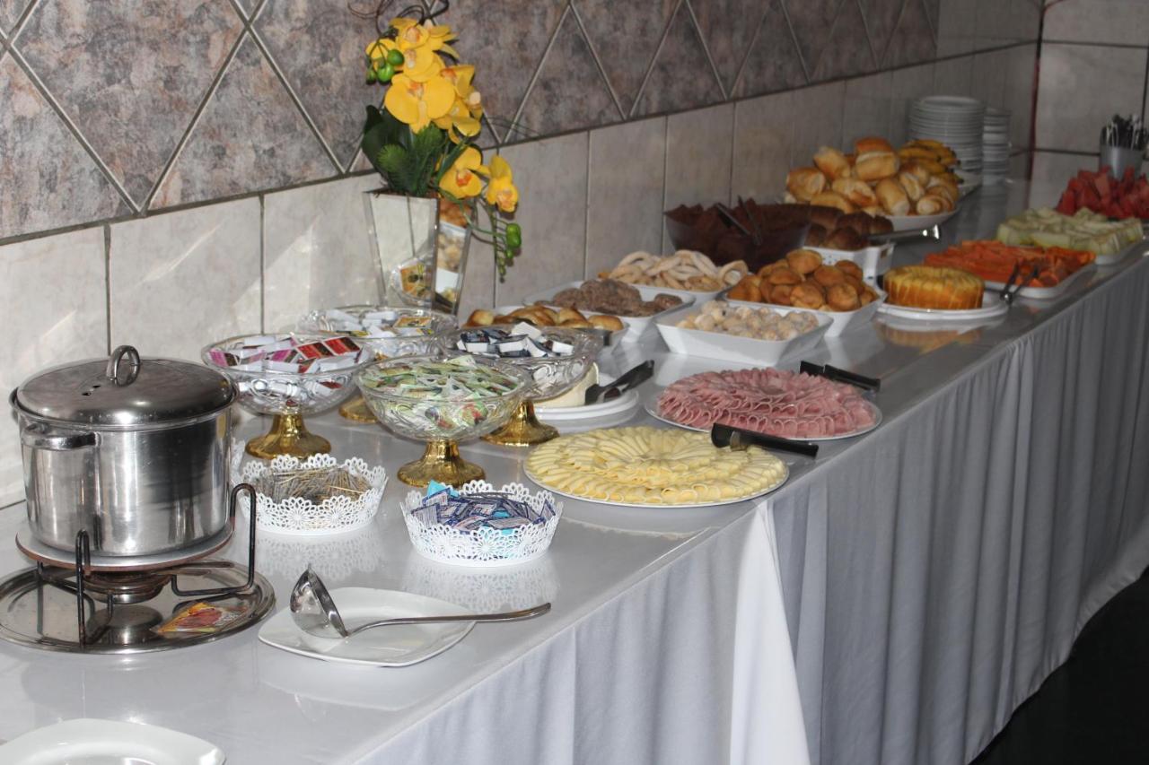 Bica Pau Hotel
